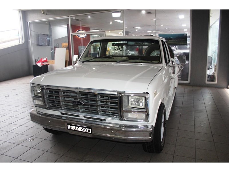 ford f100 982826 011
