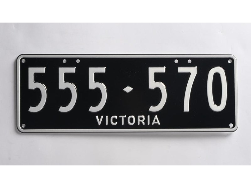 number plates numerical 984843 001