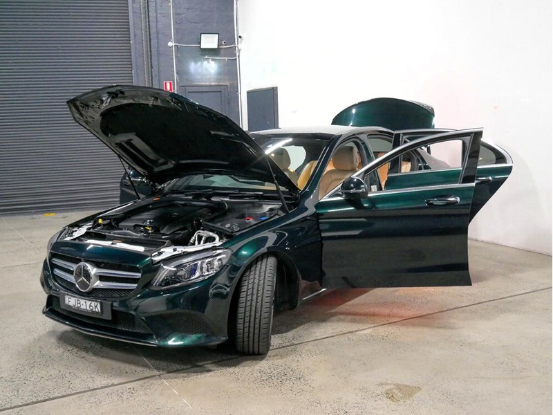 mercedes-benz c300 987367 045