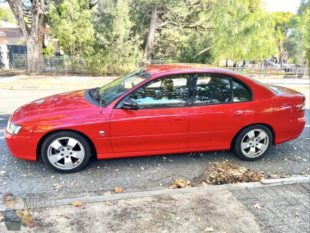 holden commodore 987430 007