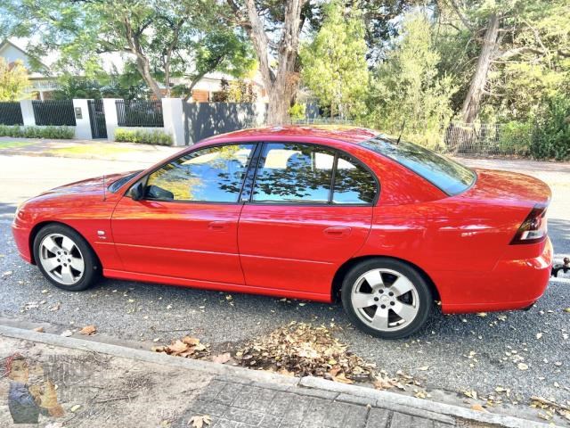 holden commodore 987430 009