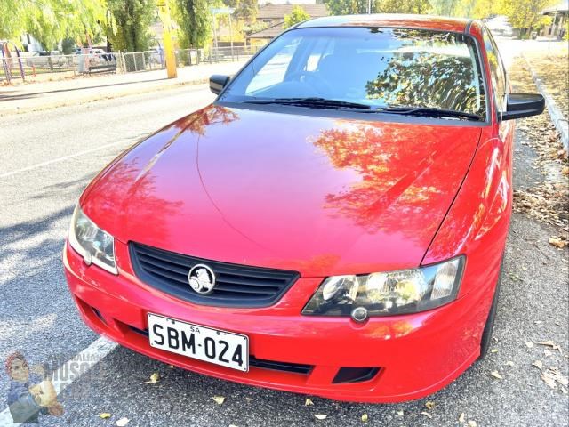 holden commodore 987430 016