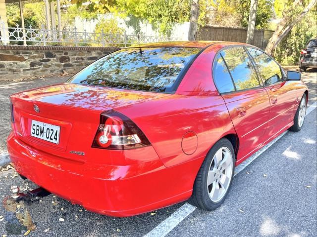 holden commodore 987430 023