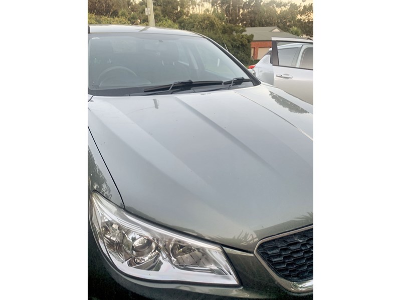 holden vf commodre 987706 004