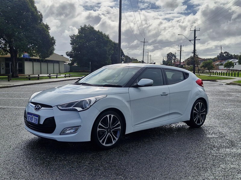 hyundai veloster 988755 002