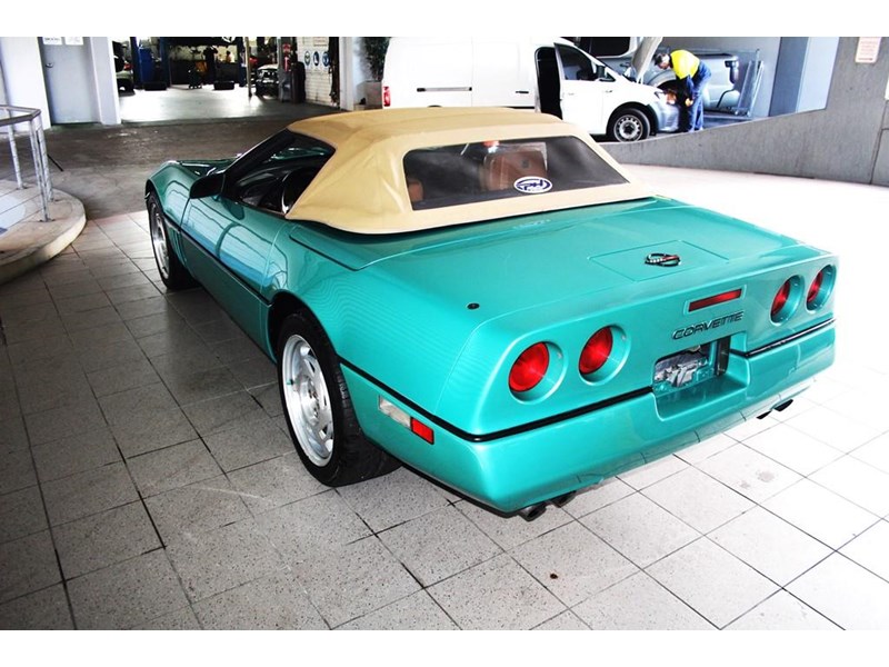 chevrolet corvette 989138 008