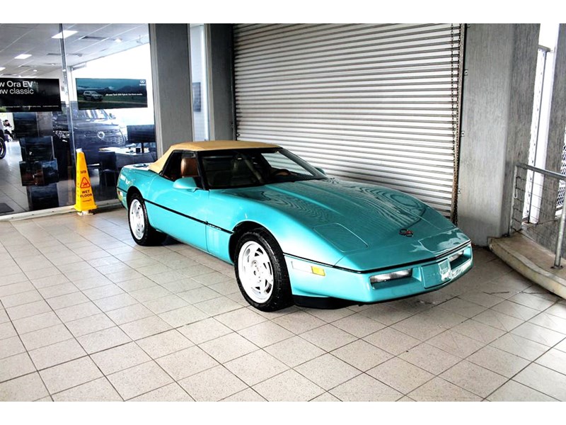 chevrolet corvette 989138 001