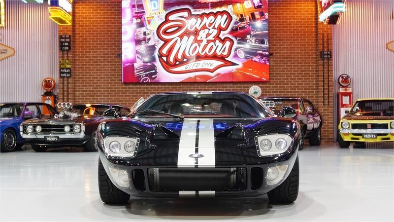 ford gt40 990012 002