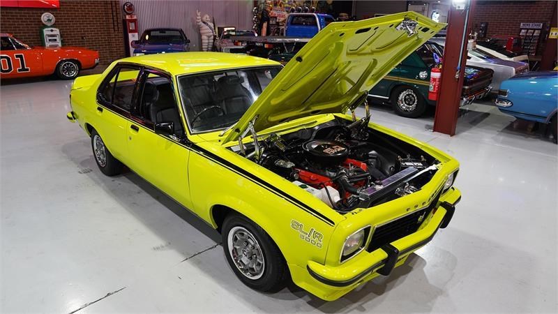 holden torana 990030 004