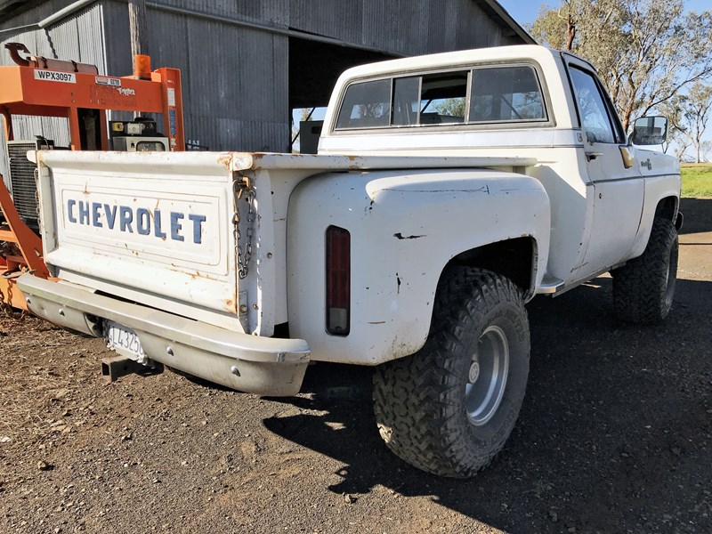 chevrolet k10 990124 003