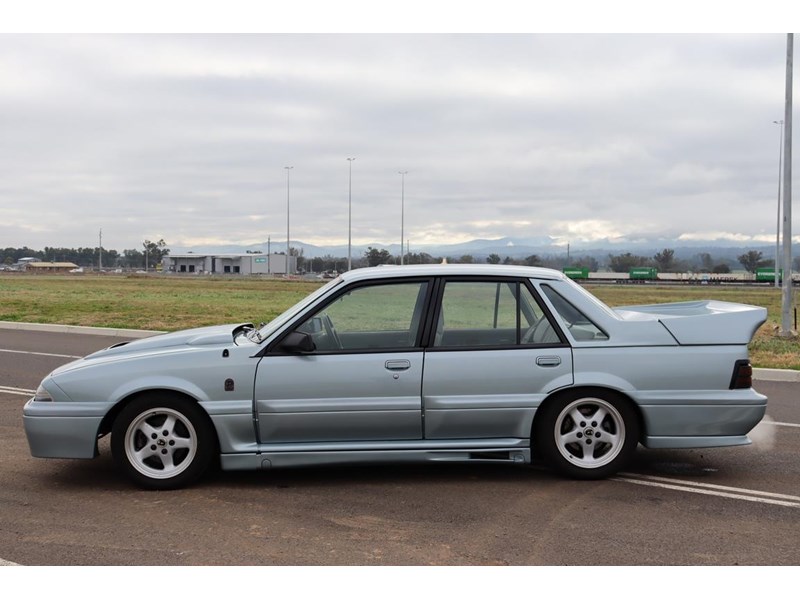 hsv commodore 990315 006