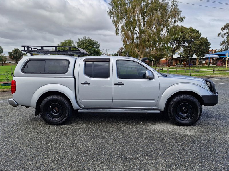 nissan navara 990055 004