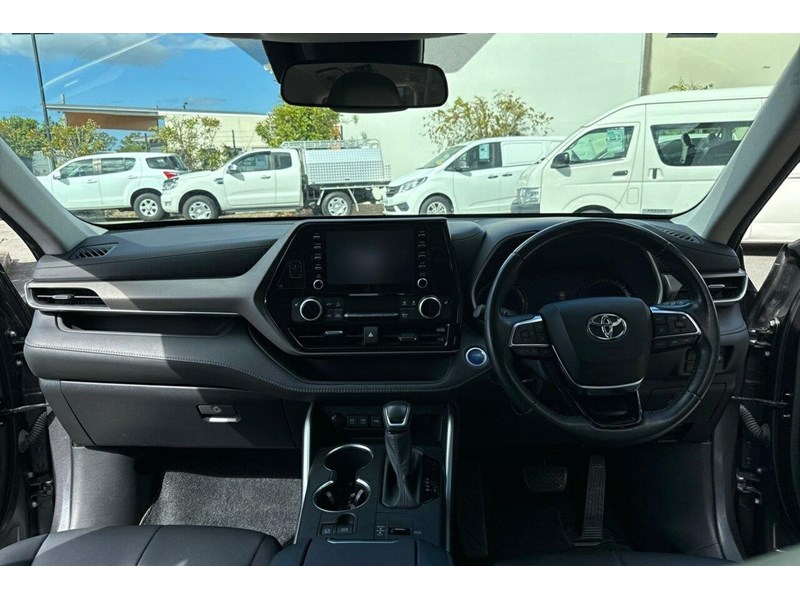 toyota kluger 990966 013