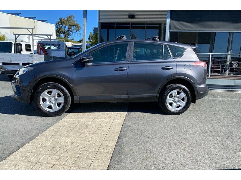 toyota rav4 990999 004