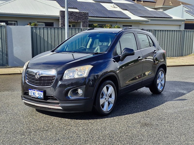 holden trax 991028 002