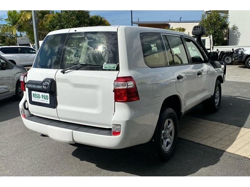 toyota landcruiser 991186 007