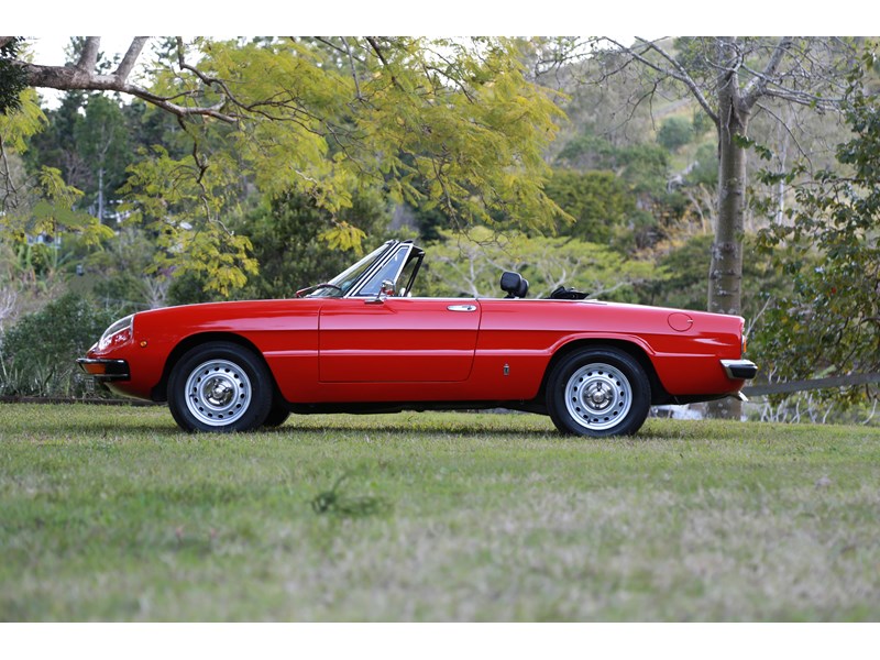 alfa romeo spider 991626 064