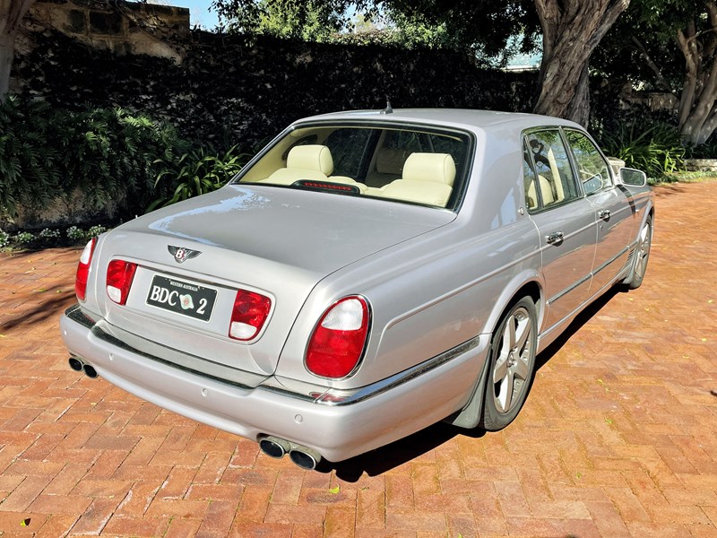 bentley arnage 991852 006