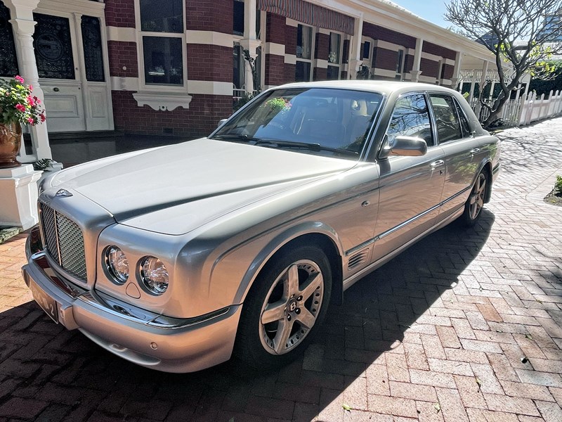 bentley arnage 991852 008