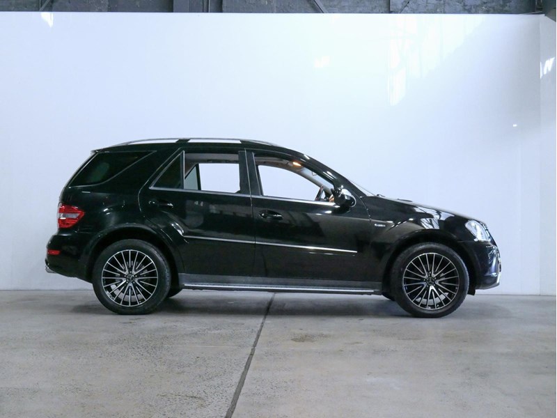 mercedes-benz ml 992056 012