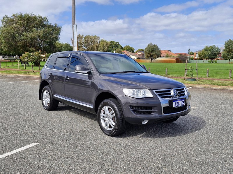 volkswagen touareg 991953 001