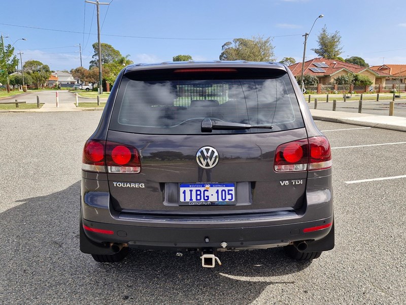 volkswagen touareg 991953 004