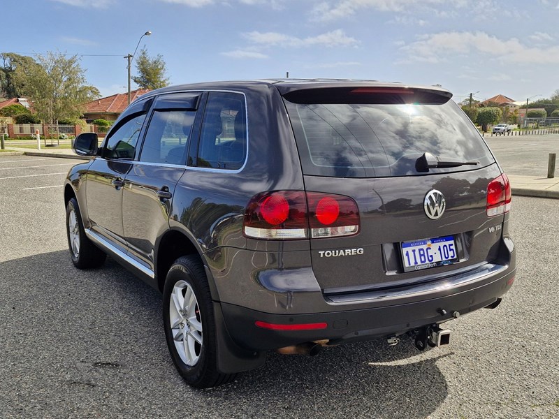 volkswagen touareg 991953 029