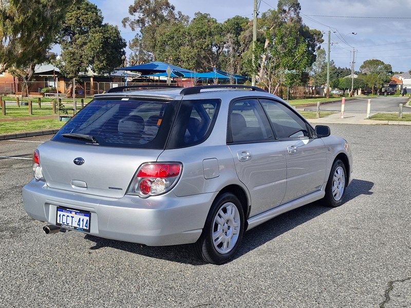 subaru impreza 990753 006