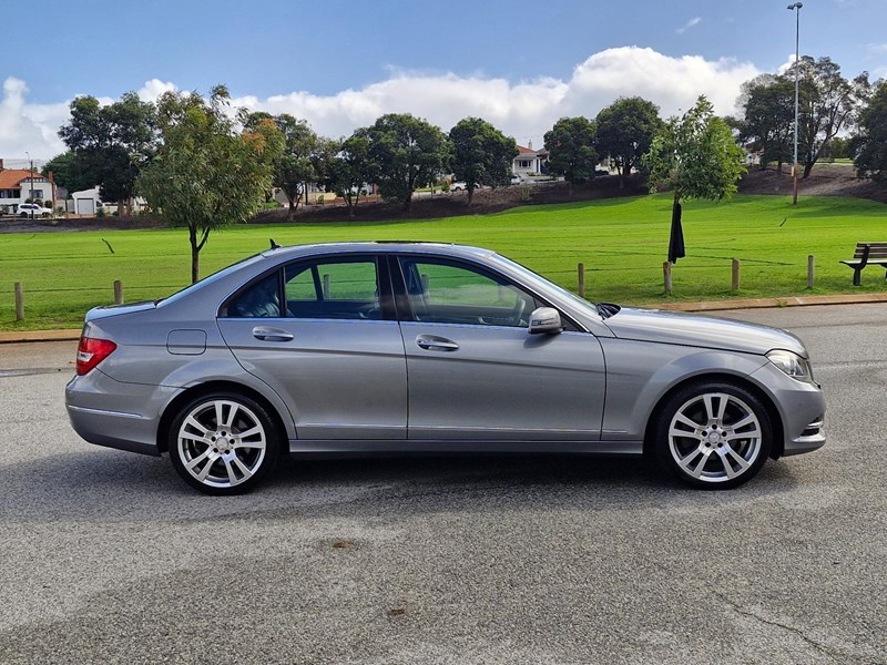 mercedes-benz c-class 991951 006