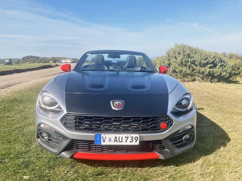 fiat abarth 124 spider 992796 002