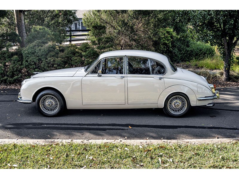 jaguar mk ii 992820 002