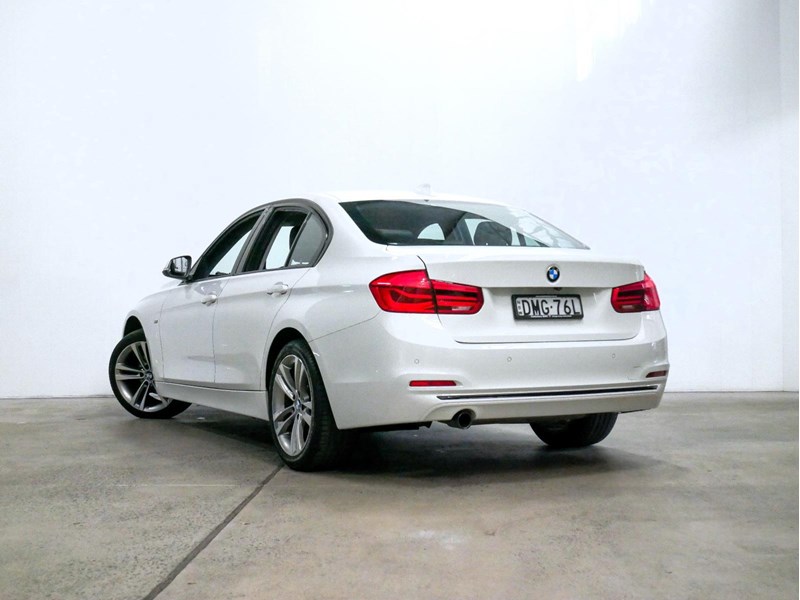 bmw 3 series 992965 017