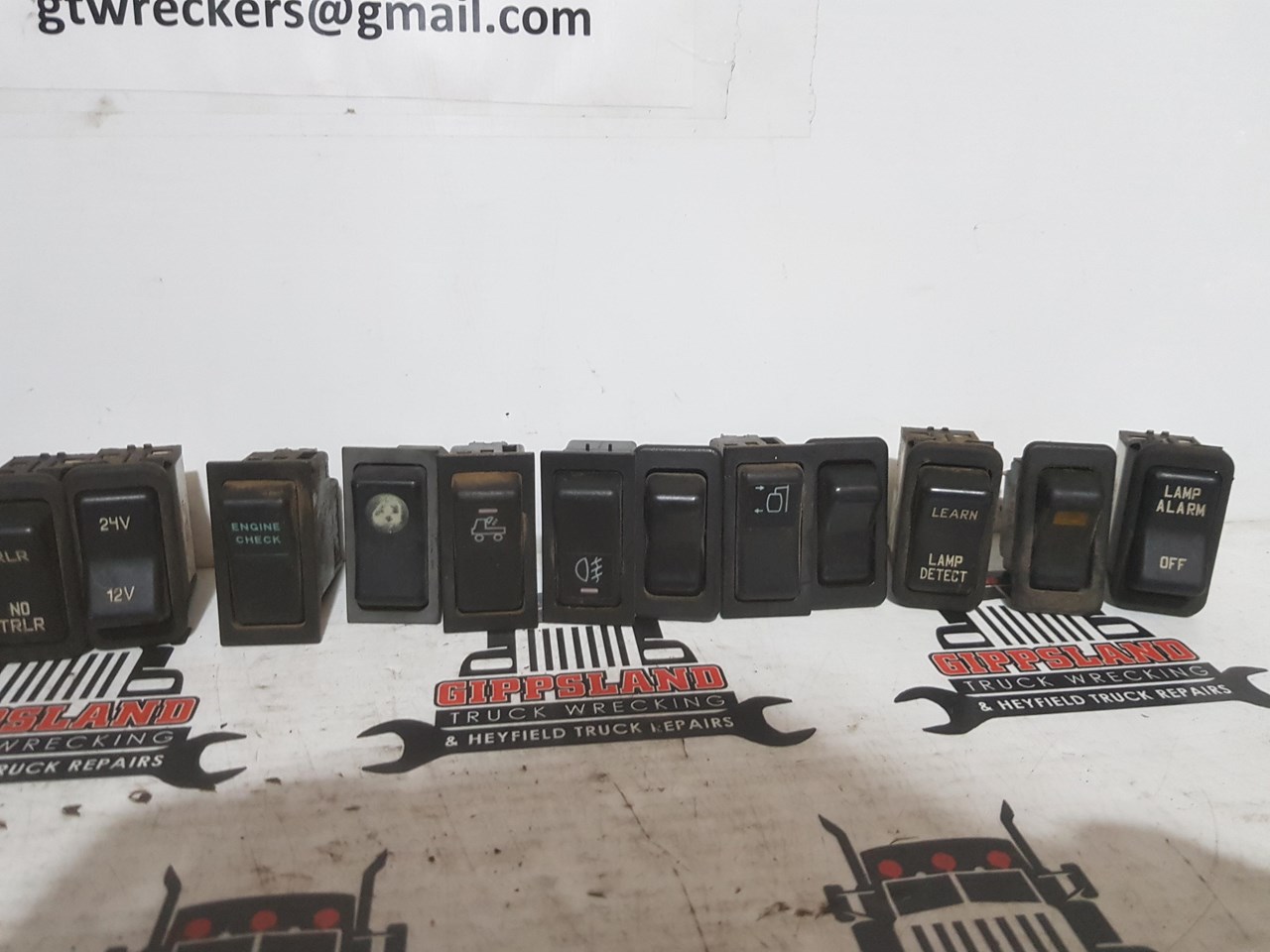 MACK ASSORTED SWITCHES MACK for sale