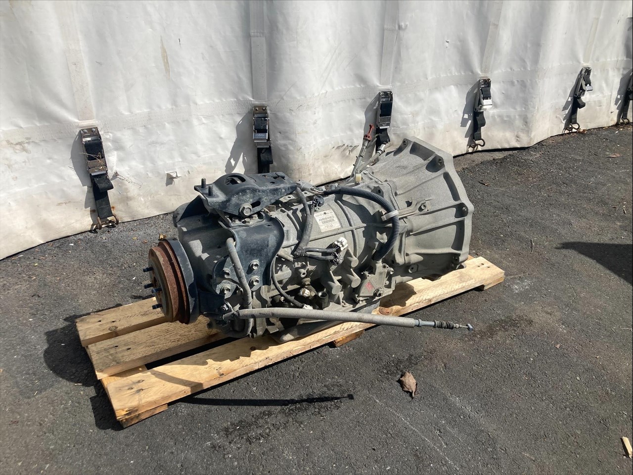 2013 ISUZU GEARBOX ELF for sale