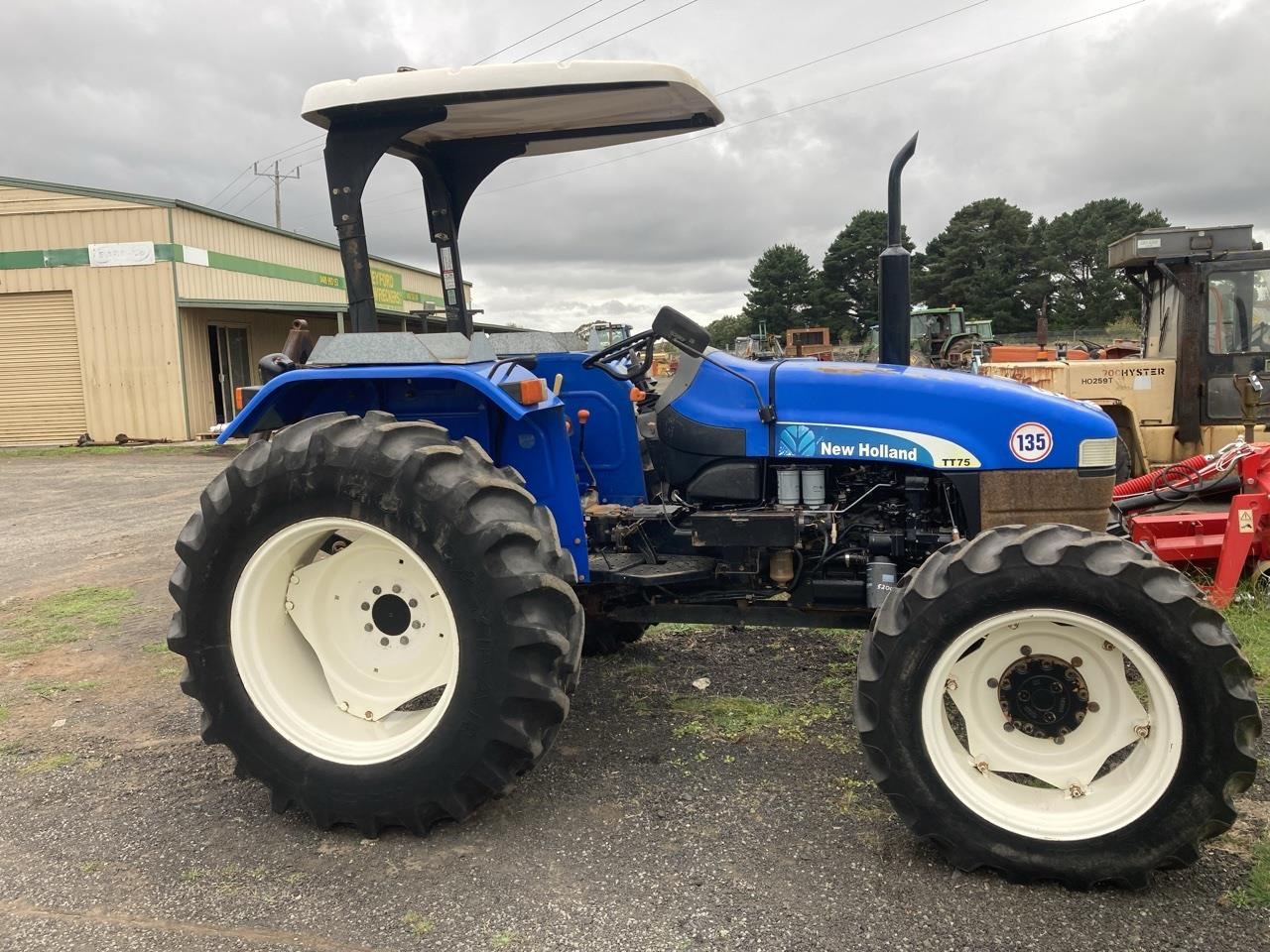 NEW HOLLAND TT75 for sale