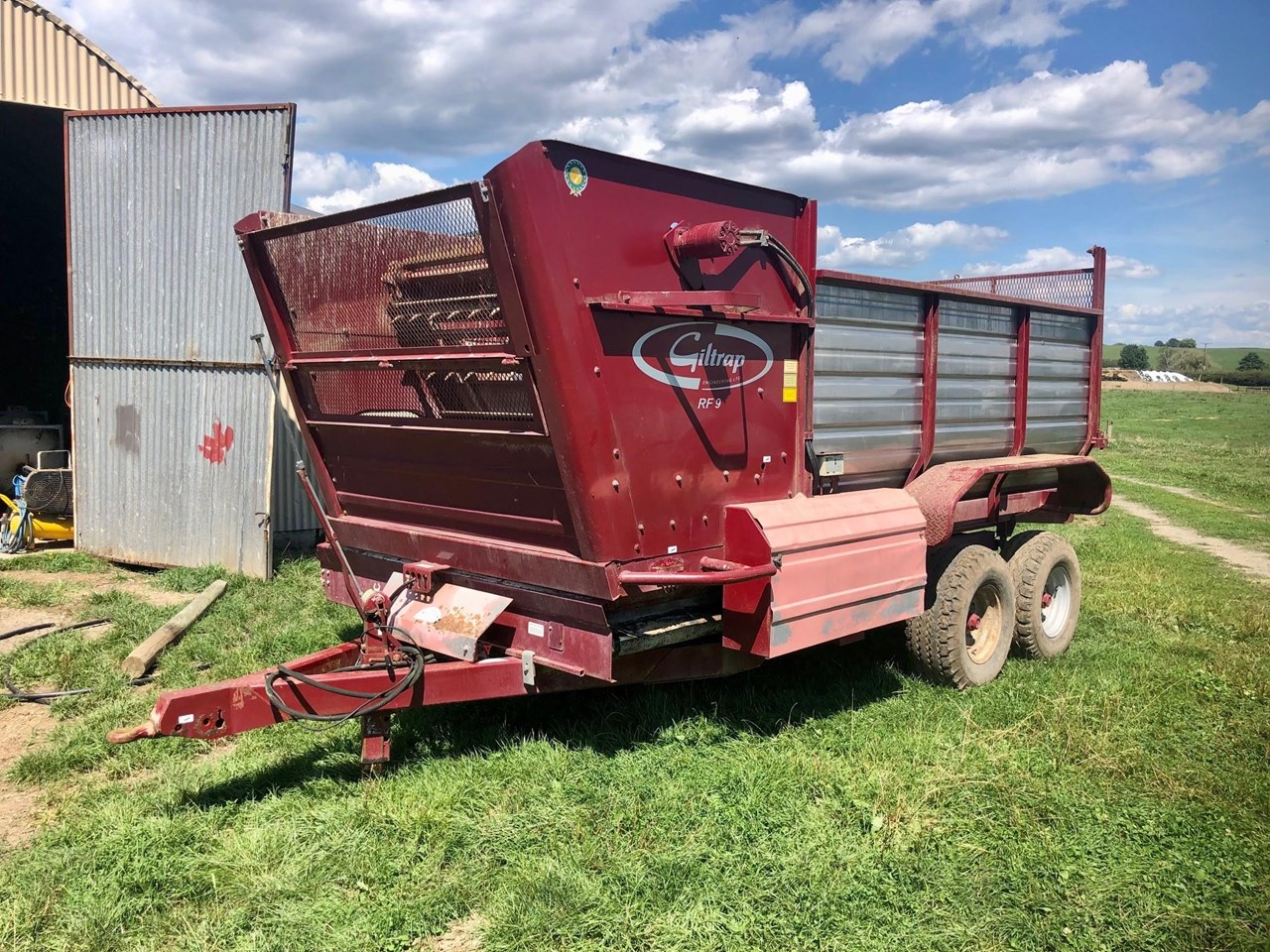 giltrap-rf9-sidefeed-silage-wagon-for-sale