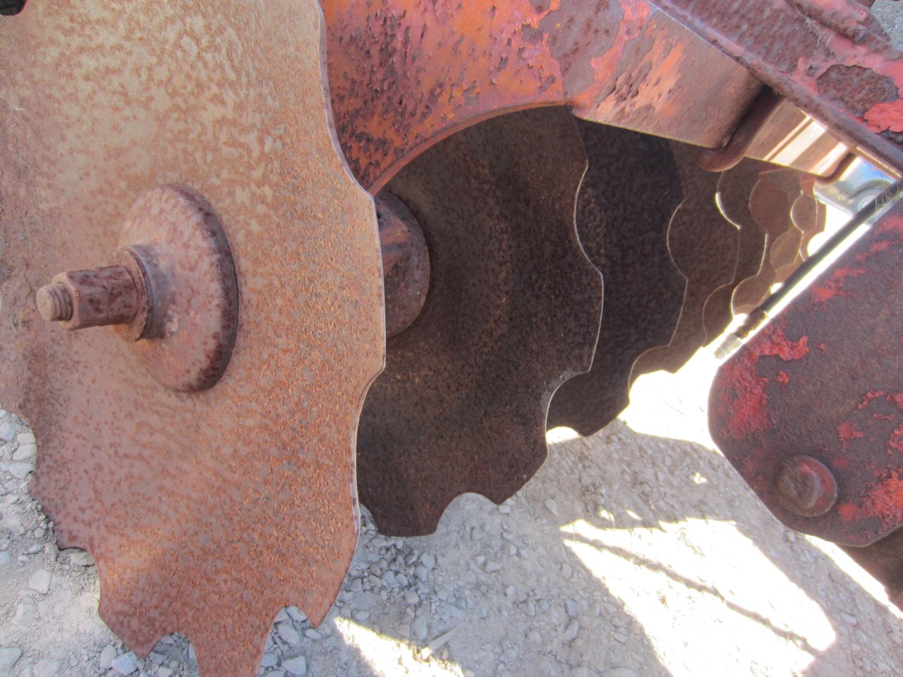 JARRETT 18 PLATE HYD WHEELED OFFSET DISC CULTIVATOR for sale