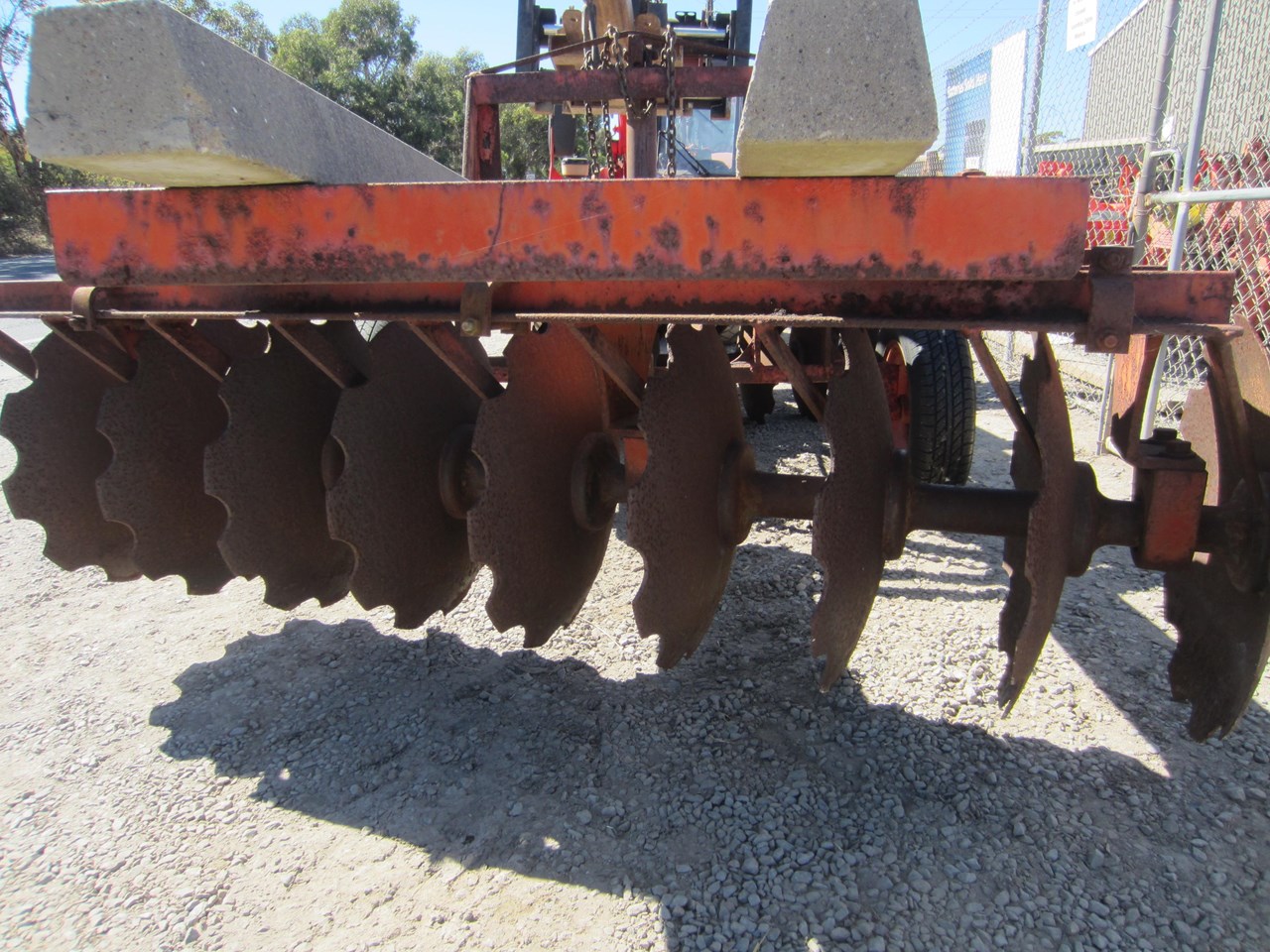 JARRETT 18 PLATE HYD WHEELED OFFSET DISC CULTIVATOR for sale