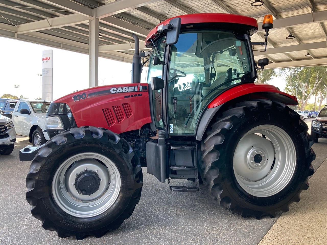 2013 CASE IH MAXXUM 100 Case IH Maxxum 100 XLine for sale
