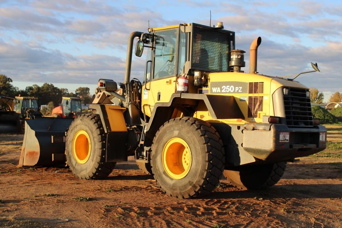 2010 KOMATSU WA2506 PZ QUICK HITCH for sale