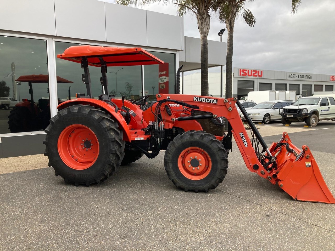 2018 KUBOTA M7040 Kubota M7040SU Tractor for sale