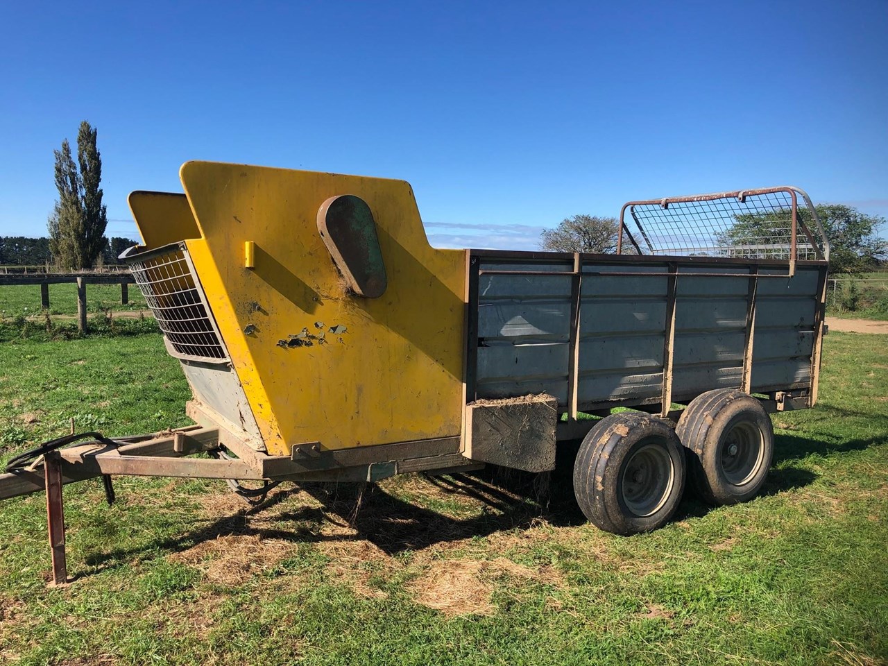 SAM 8 CUBE Centre Feed for sale