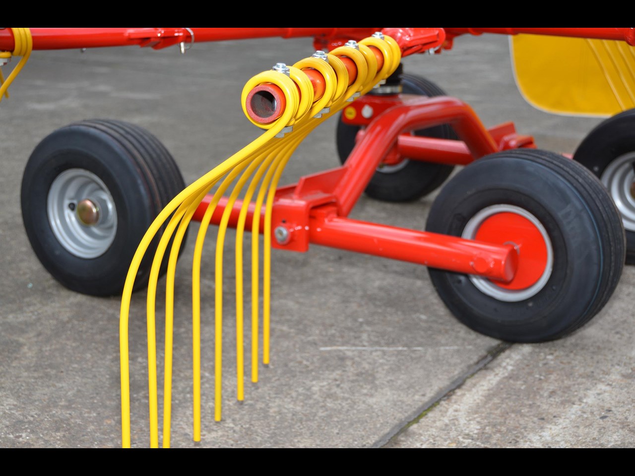 FARMLINER STAR 350 ROTARY RAKE for sale