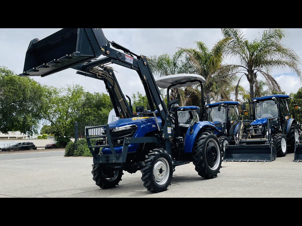 TRIDENT 35HP TRACTOR COMBO DEAL (FEL+ BACKHOE + SLASHER + FORKS