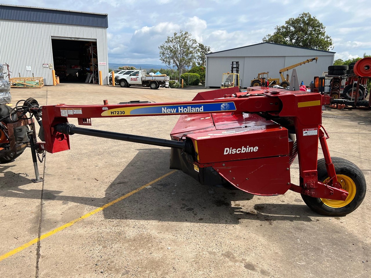 NEW HOLLAND H7230 for sale