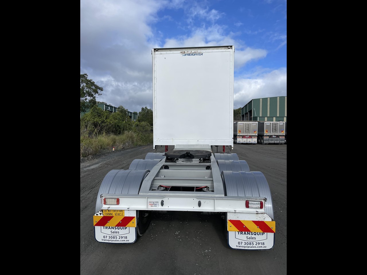 2014 MAXITRANS 10 PALLET TRIAXLE ATRAILER TAUTLINER for sale