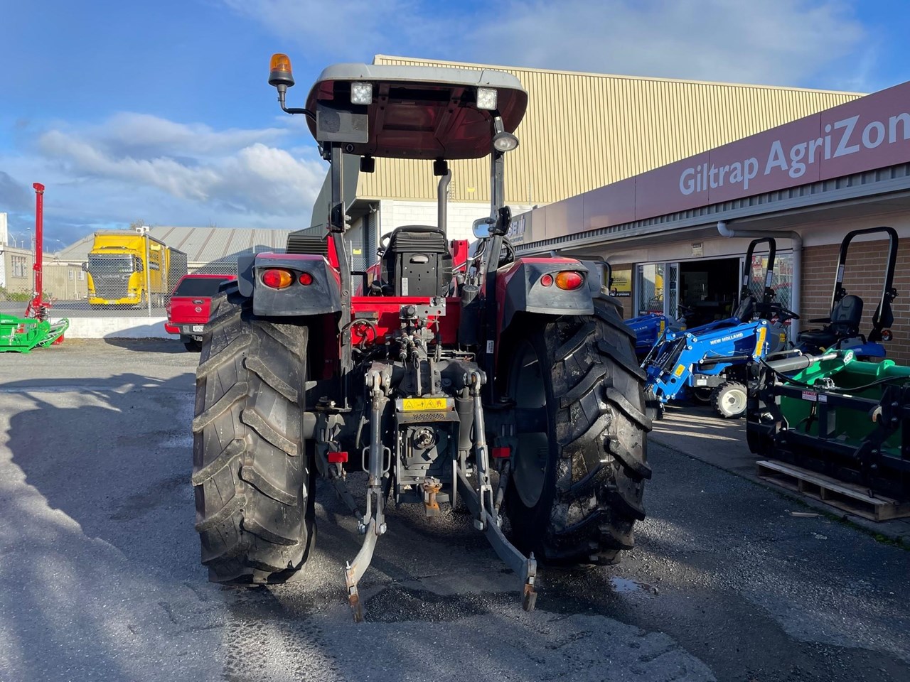 MASSEY FERGUSON 6712 for sale