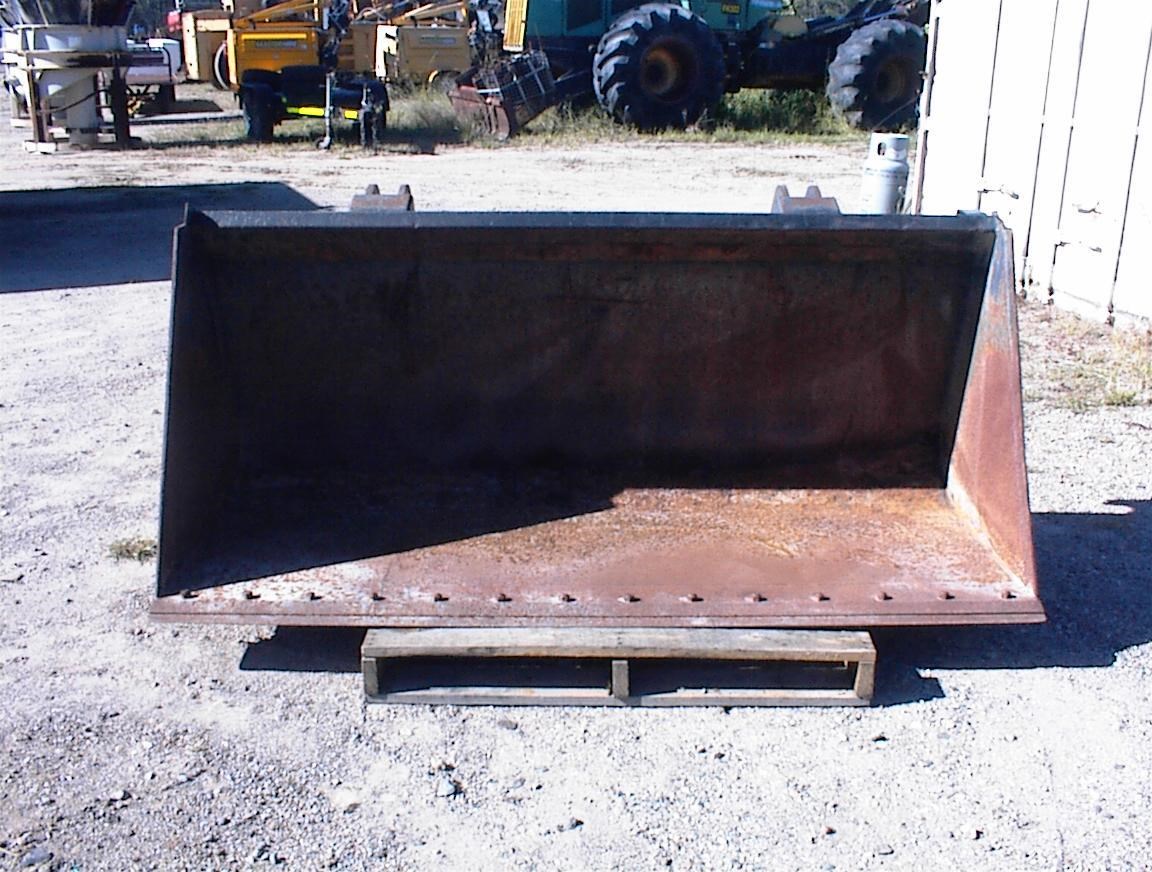 2012 KERFAB TELEHANDLER BUCKET for sale