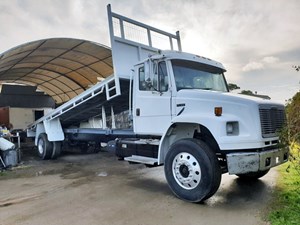 freightliner trucks for sale in australia