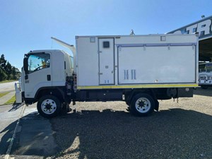 13 Isuzu Fss For Sale